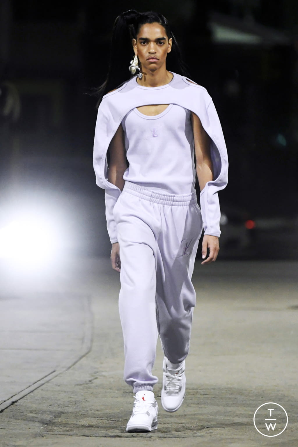 Fashion Week New York Spring/Summer 2022 look 29 from the Luar collection 女装