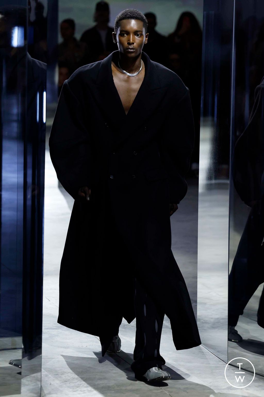 Fashion Week New York Fall/Winter 2023 look 5 from the Luar collection 女装