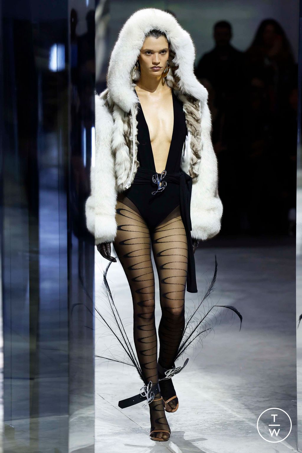 Fashion Week New York Fall/Winter 2023 look 27 from the Luar collection 女装