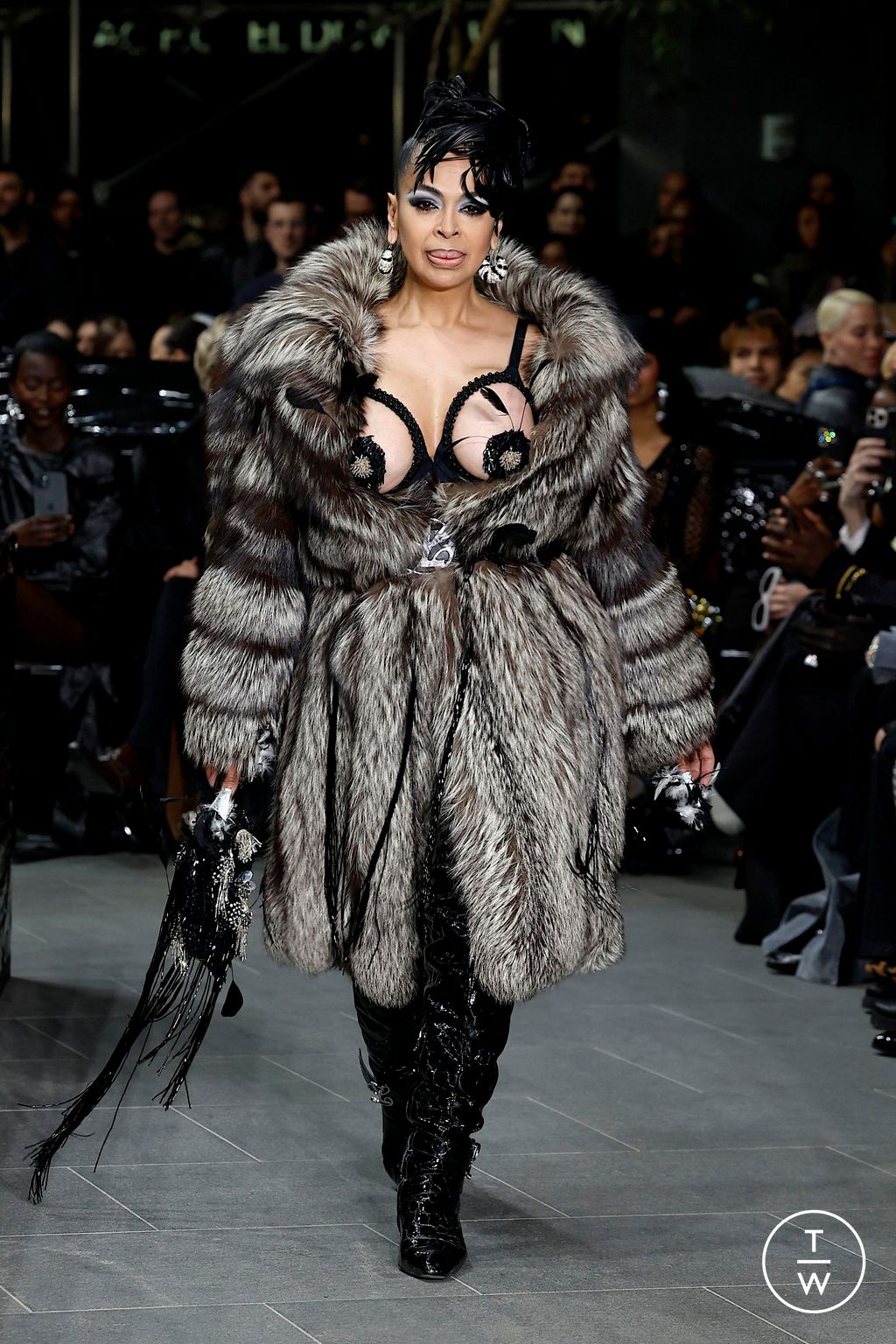 Fashion Week New York Fall/Winter 2025 look 31 de la collection Luar womenswear