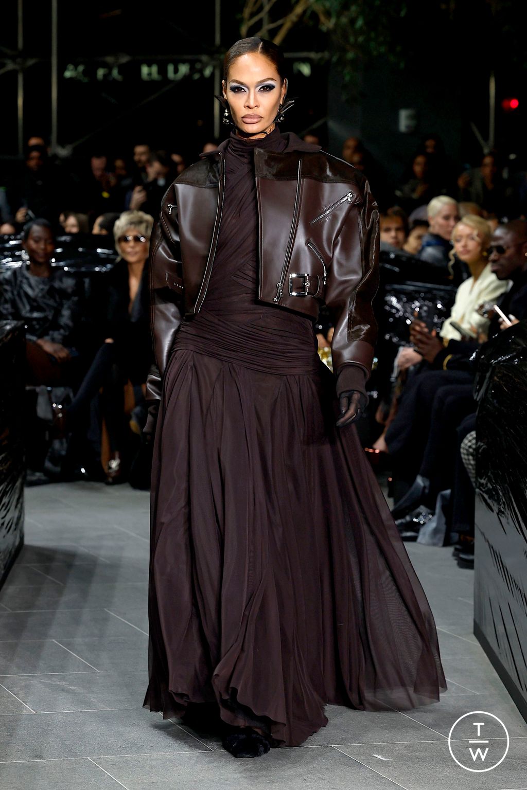 Fashion Week New York Fall/Winter 2025 look 37 from the Luar collection womenswear