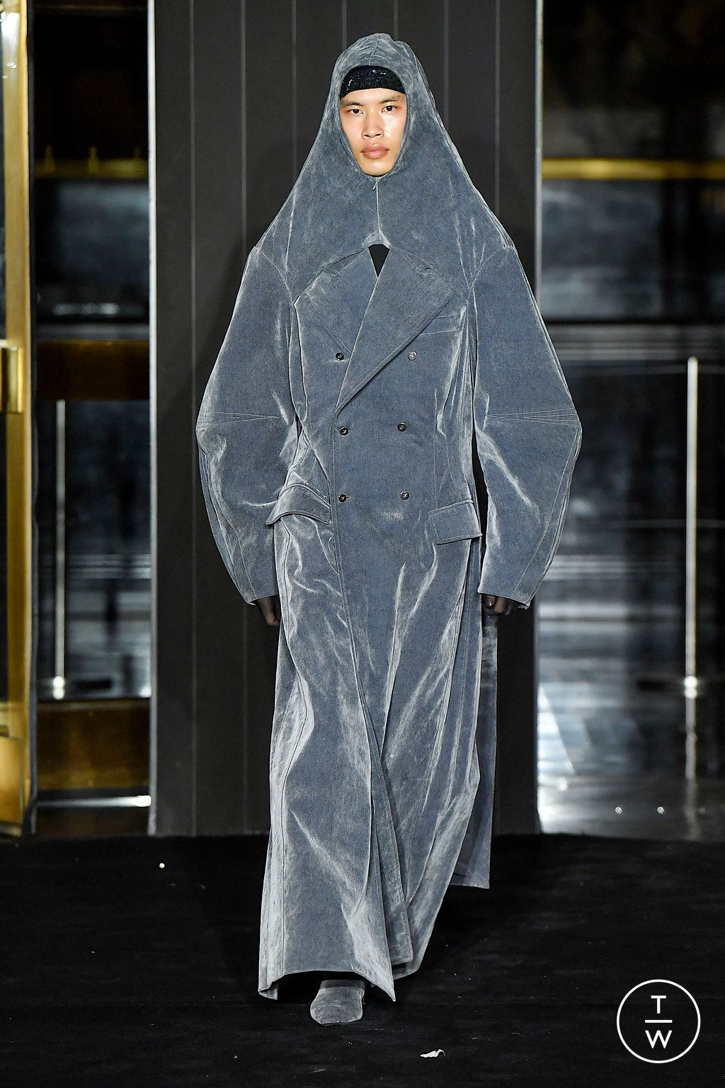 Fashion Week New York Spring/Summer 2025 look 41 from the Luar collection womenswear