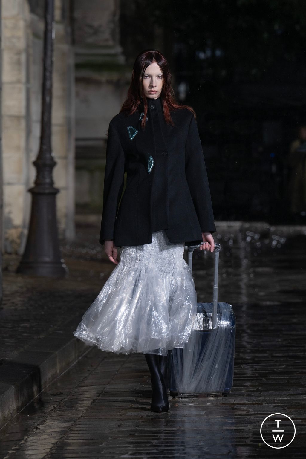 Fashion Week Paris Fall/Winter 2024 look 2 from the Lùchen collection 女装