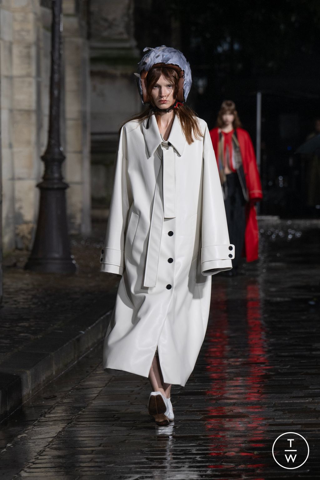 Fashion Week Paris Fall/Winter 2024 look 9 de la collection Lùchen womenswear
