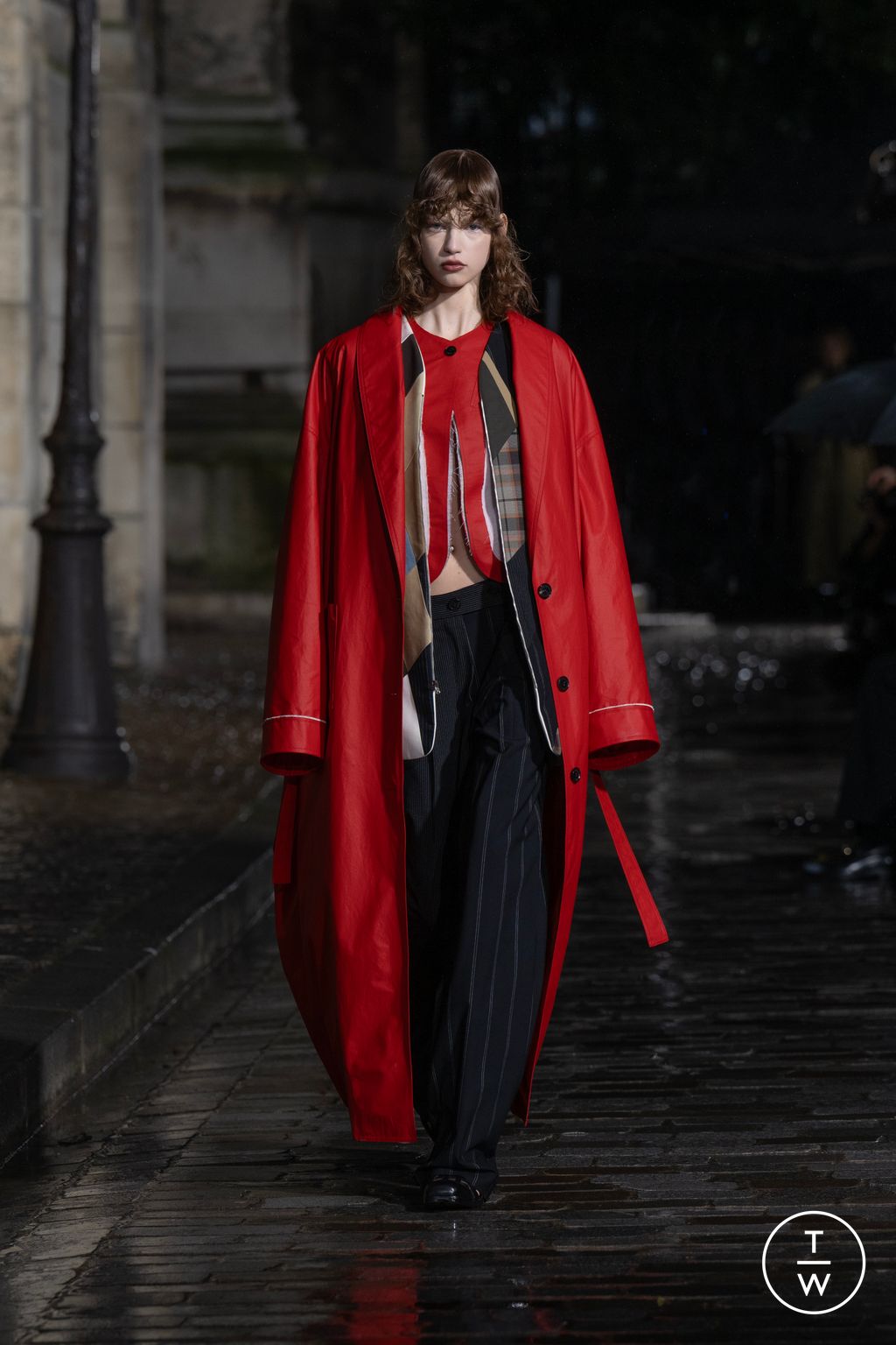 Fashion Week Paris Fall/Winter 2024 look 10 de la collection Lùchen womenswear