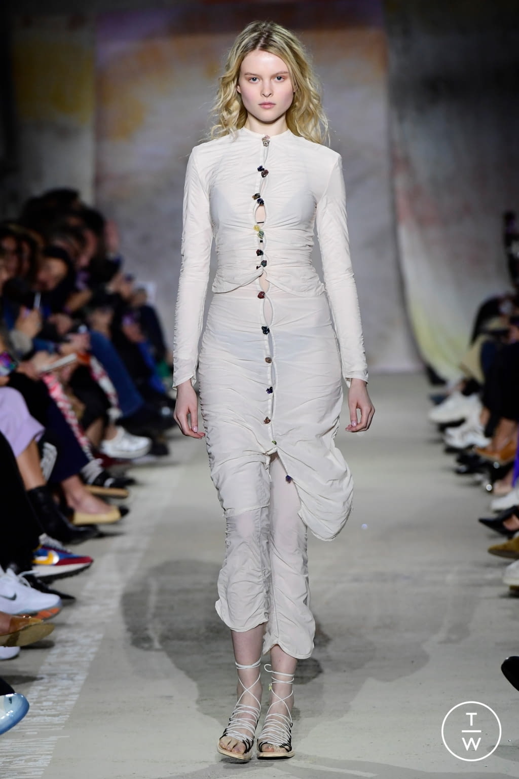 Fashion Week Paris Fall/Winter 2019 look 23 from the Festival de Hyères 2019 collection 女装