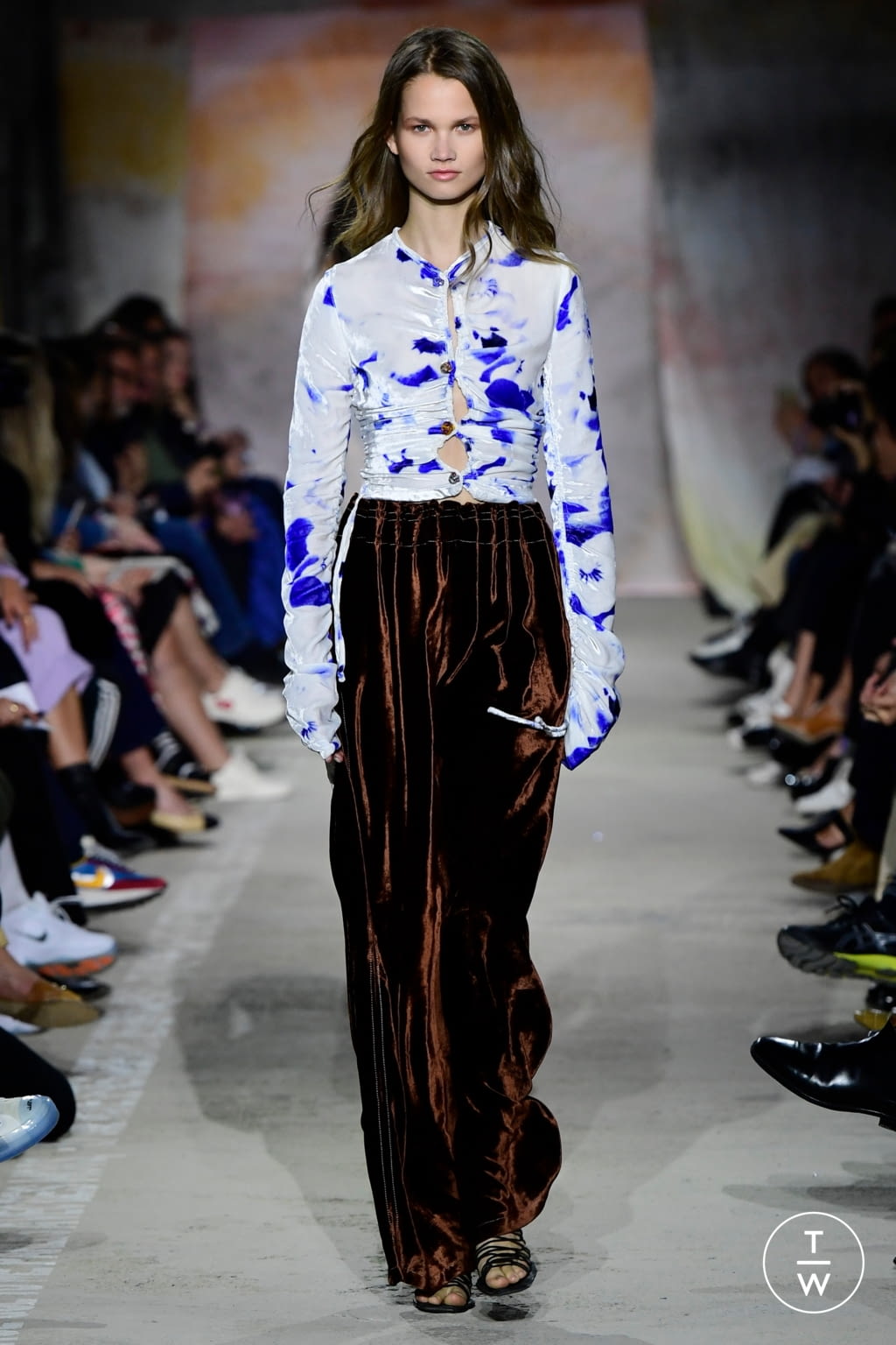 Fashion Week Paris Fall/Winter 2019 look 28 from the Festival de Hyères 2019 collection 女装