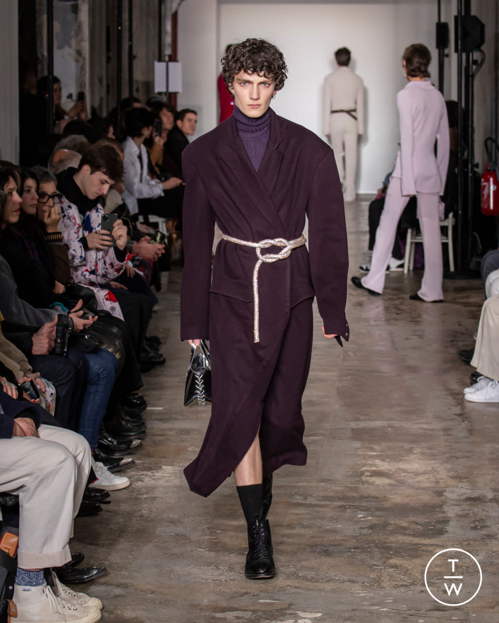 Fashion Week Paris Fall/Winter 2020 look 18 de la collection Ludovic de Saint Sernin menswear