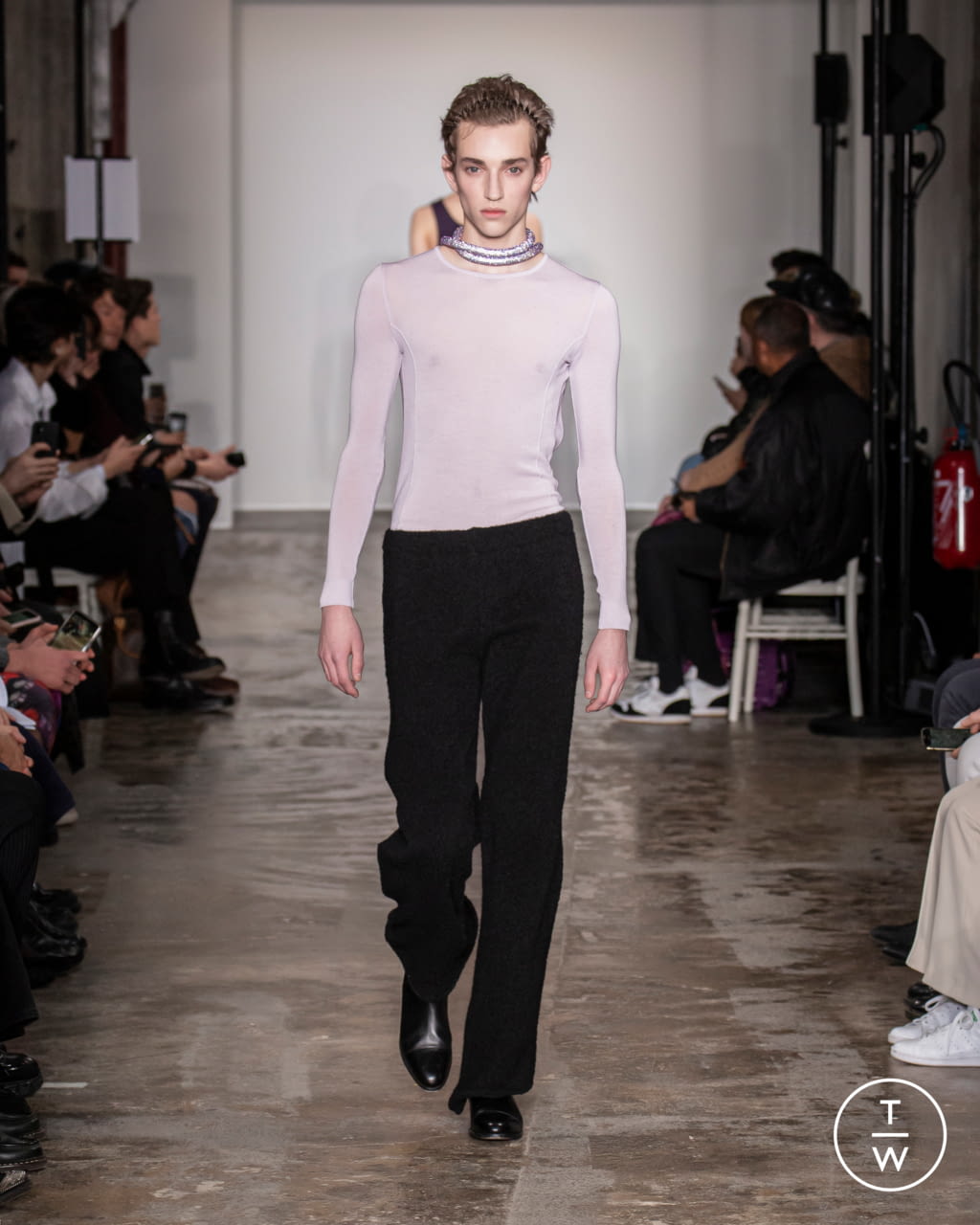 Fashion Week Paris Fall/Winter 2020 look 20 de la collection Ludovic de Saint Sernin menswear