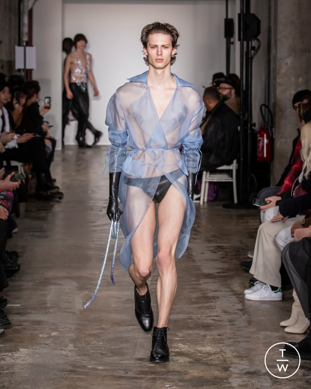 Fashion Week Paris Fall/Winter 2020 look 25 de la collection Ludovic de Saint Sernin menswear