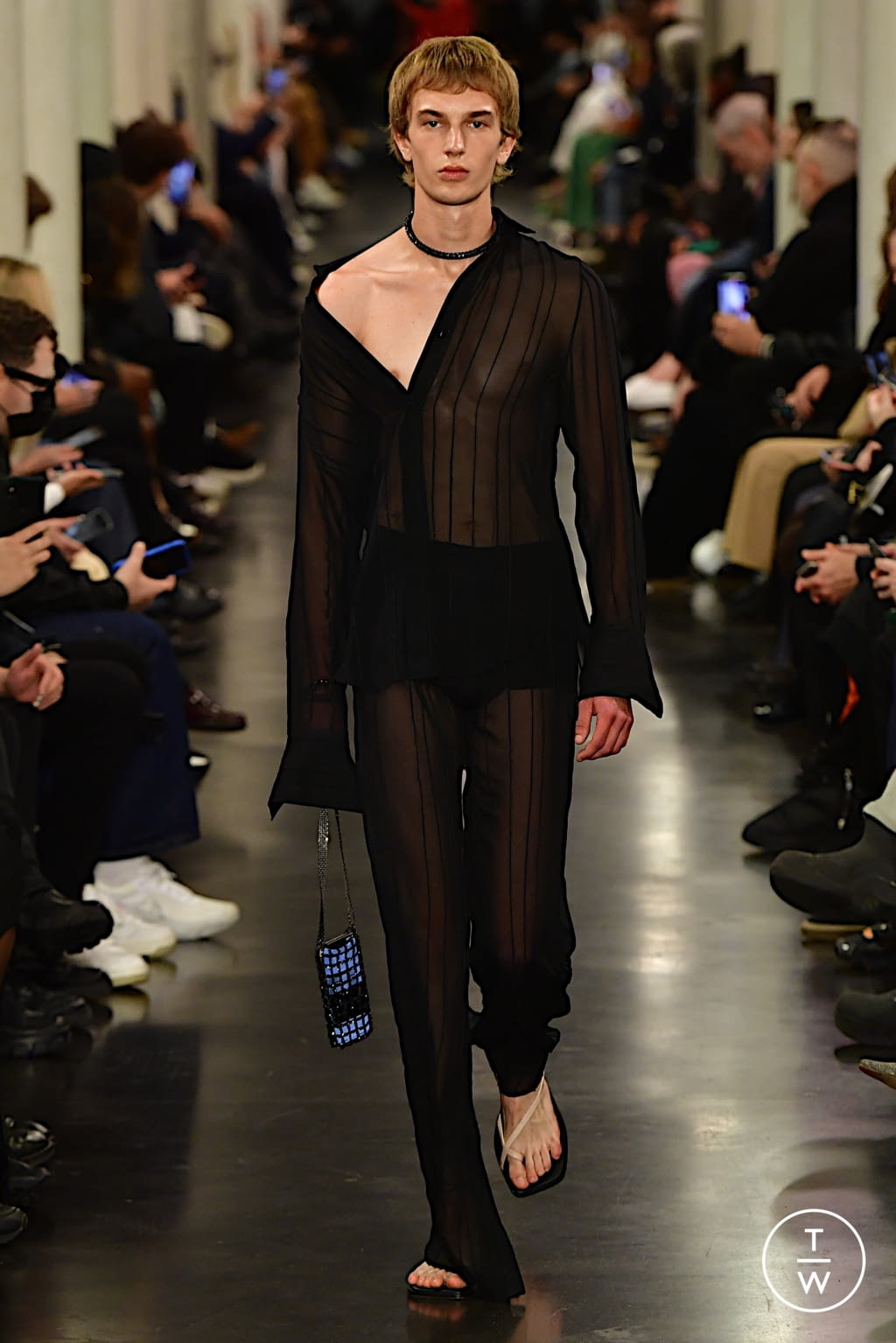 Fashion Week Paris Spring/Summer 2022 look 21 de la collection Ludovic de Saint Sernin womenswear