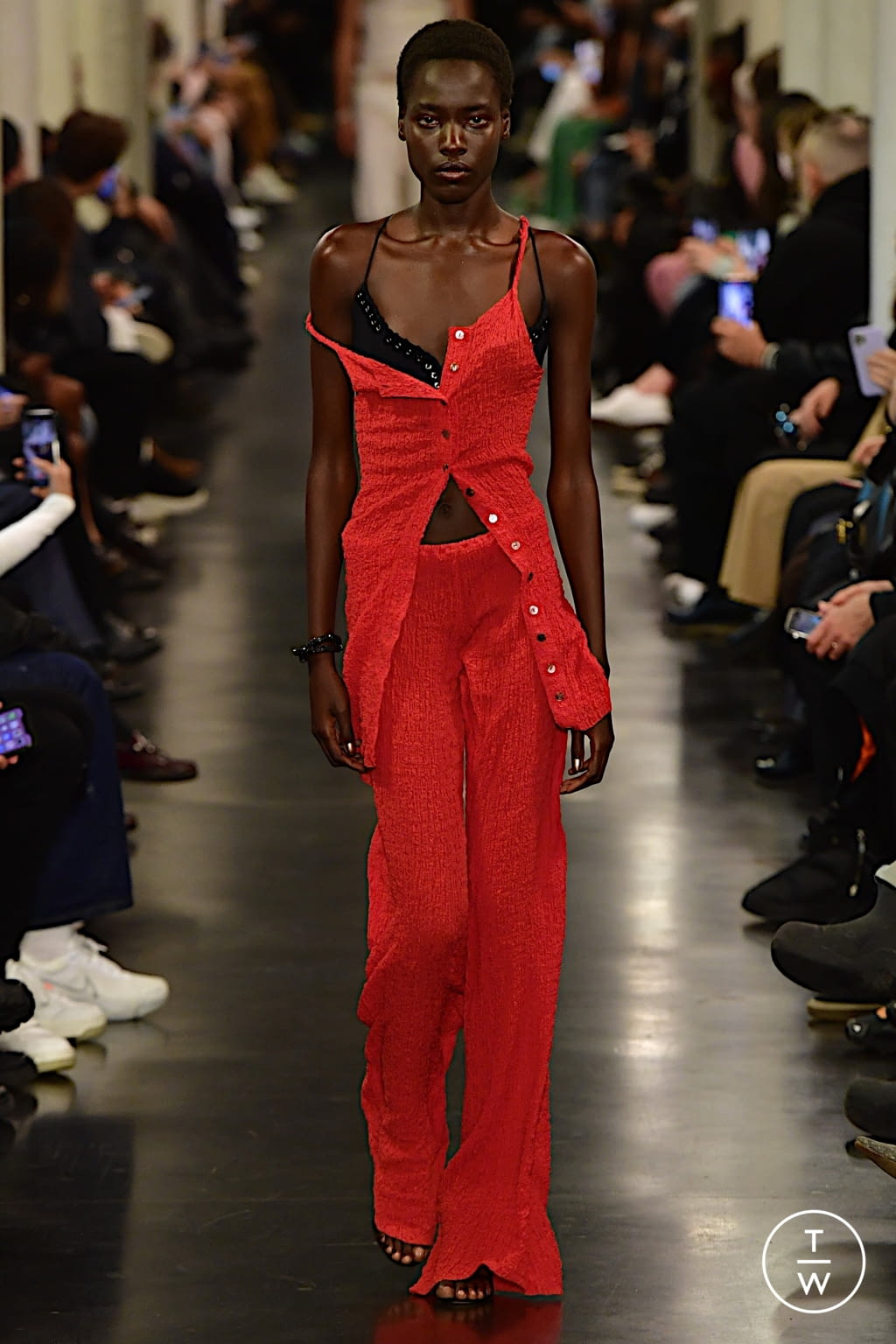 Fashion Week Paris Spring/Summer 2022 look 22 from the Ludovic de Saint Sernin collection womenswear