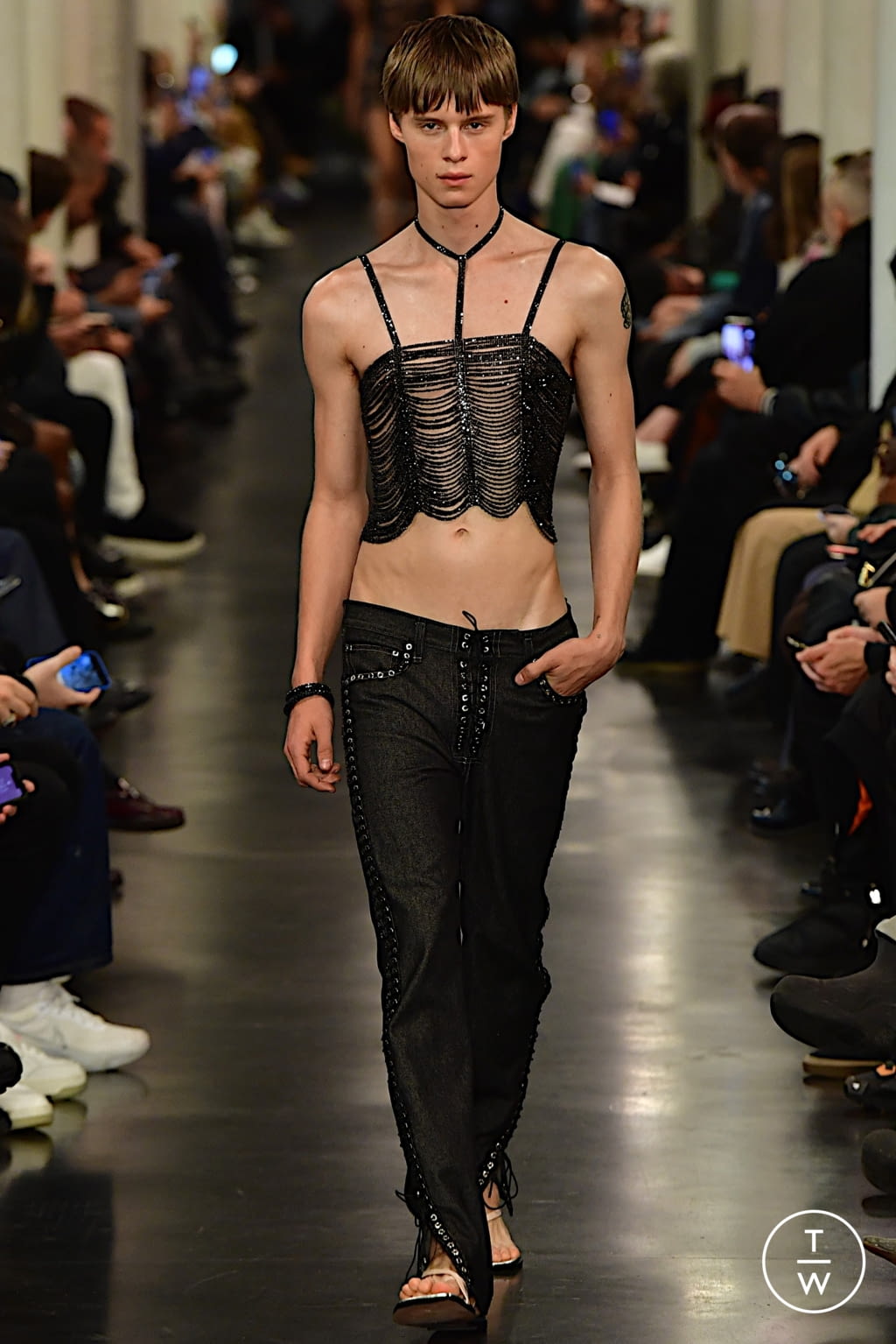 Fashion Week Paris Spring/Summer 2022 look 32 from the Ludovic de Saint Sernin collection womenswear