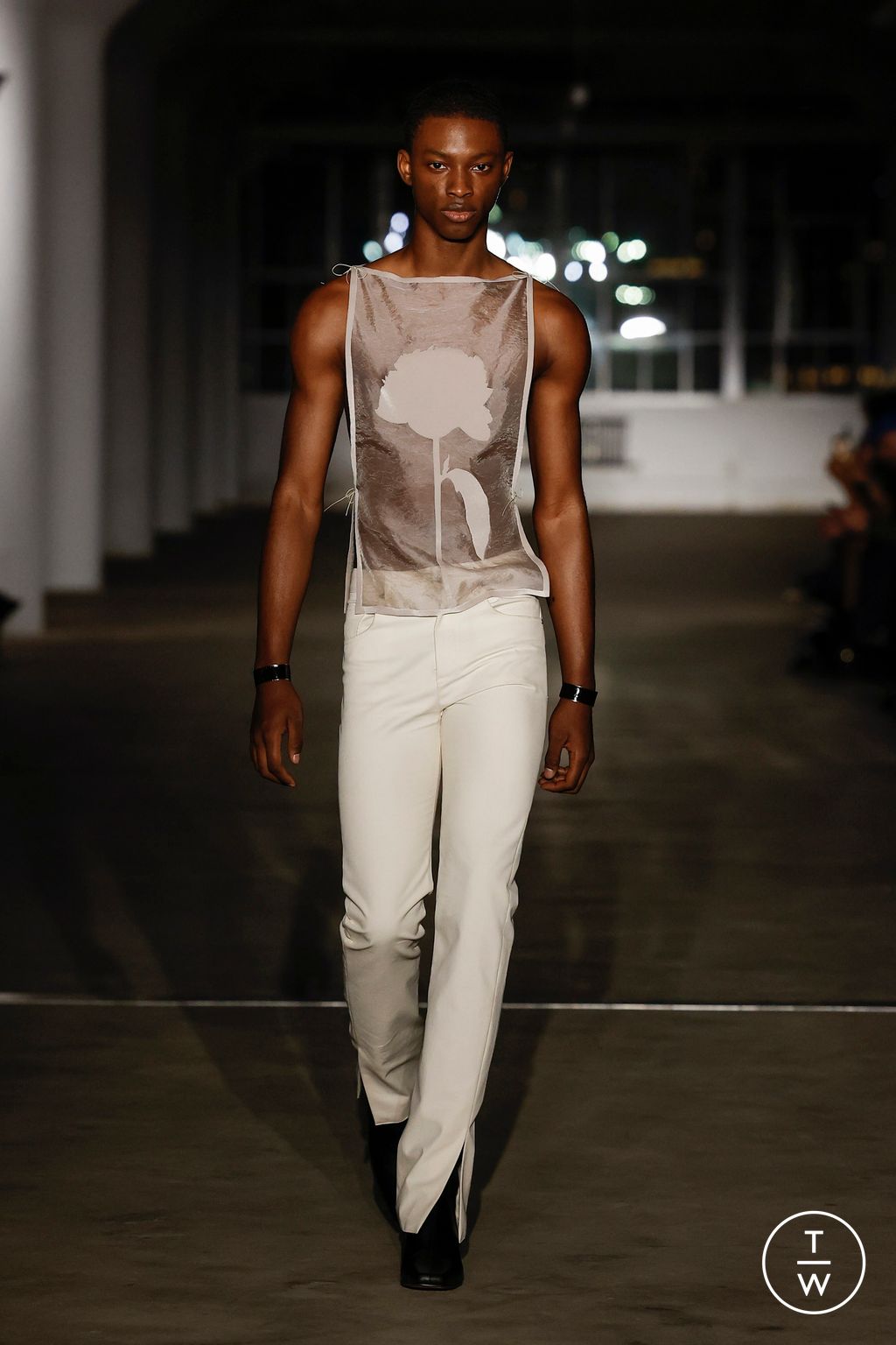 Fashion Week New York Fall/Winter 2024 look 4 from the Ludovic de Saint Sernin collection womenswear