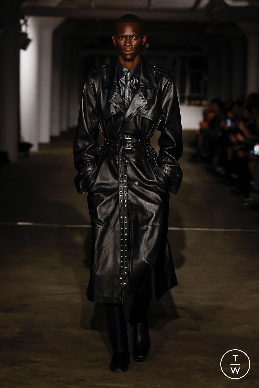 Fashion Week New York Fall/Winter 2024 look 26 from the Ludovic de Saint Sernin collection 女装
