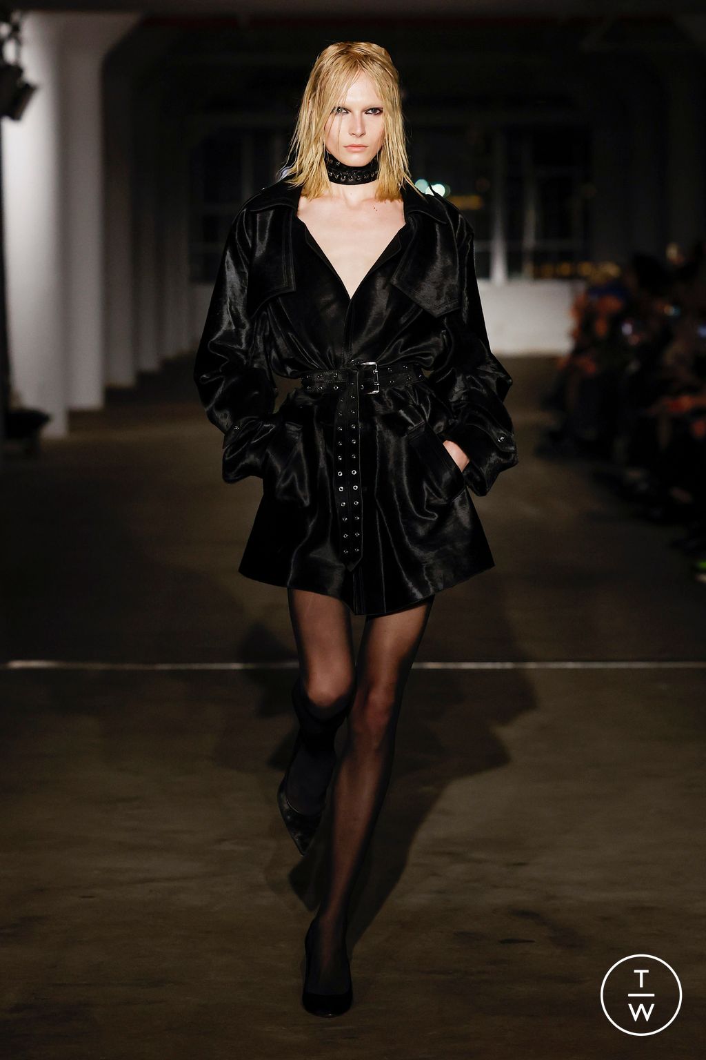 Fashion Week New York Fall/Winter 2024 look 27 de la collection Ludovic de Saint Sernin womenswear