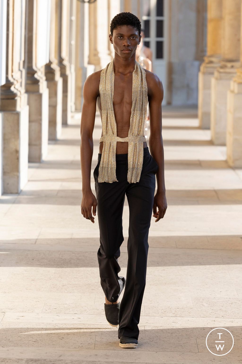 Fashion Week Paris Spring/Summer 2024 look 38 from the Ludovic de Saint Sernin collection menswear
