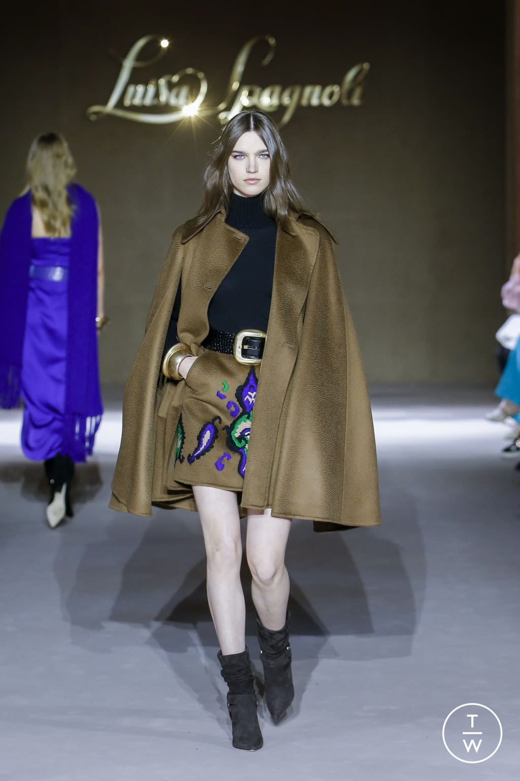 Fashion Week Milan Fall/Winter 2022 look 19 from the Luisa Spagnoli collection womenswear