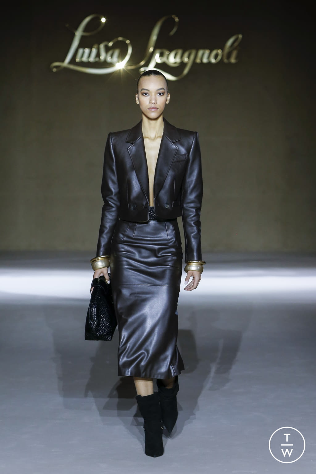 Fashion Week Milan Fall/Winter 2022 look 2 from the Luisa Spagnoli collection 女装
