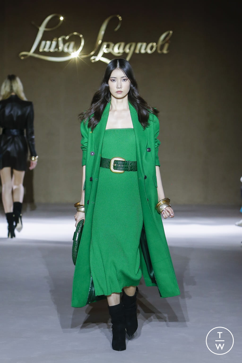 Fashion Week Milan Fall/Winter 2022 look 22 from the Luisa Spagnoli collection womenswear