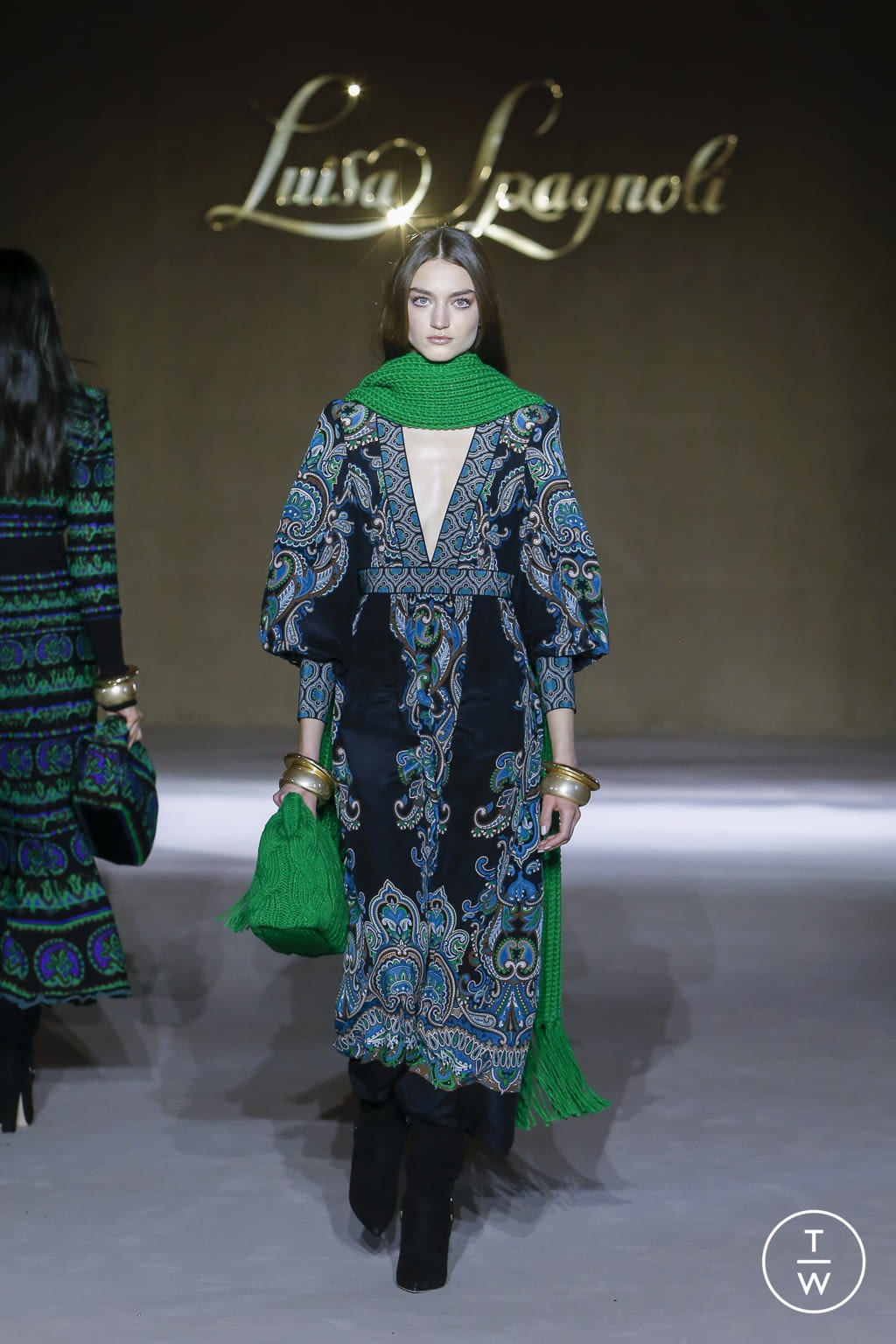 Fashion Week Milan Fall/Winter 2022 look 27 from the Luisa Spagnoli collection womenswear
