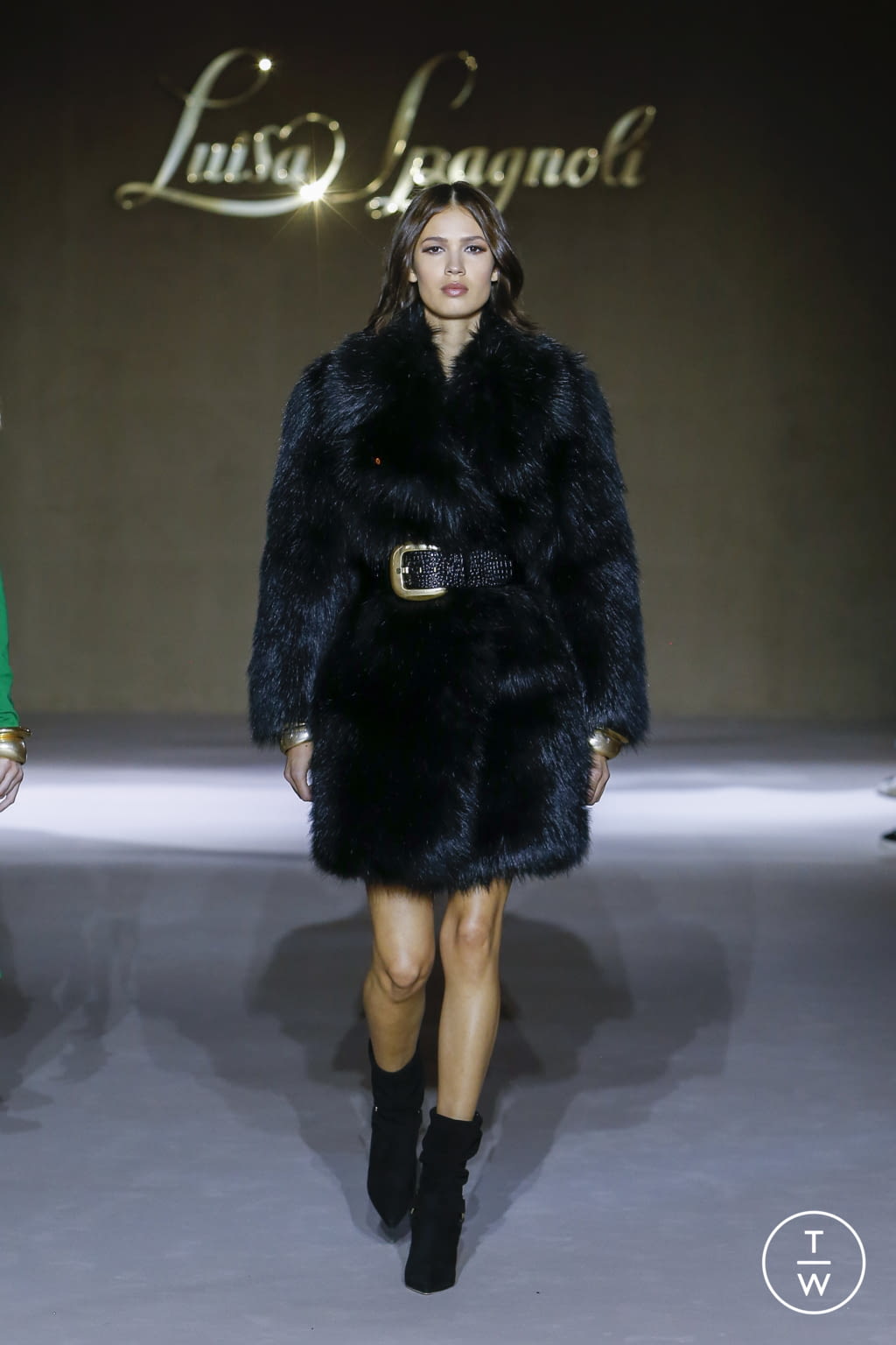 Fashion Week Milan Fall/Winter 2022 look 28 from the Luisa Spagnoli collection womenswear