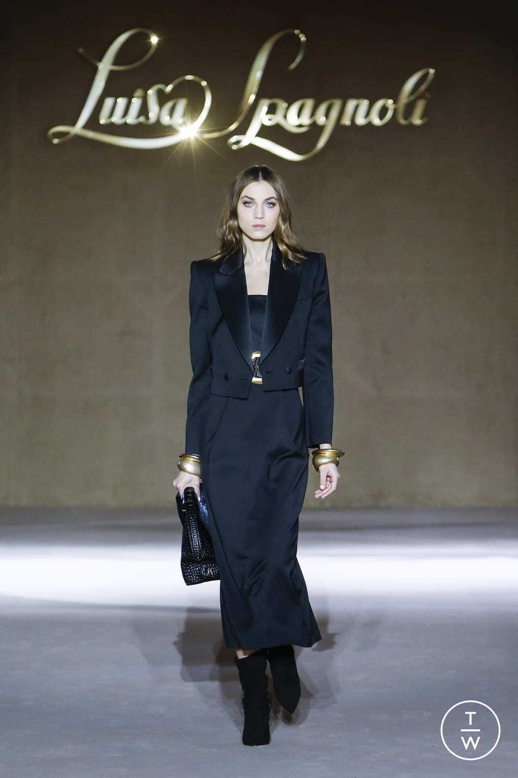Fashion Week Milan Fall/Winter 2022 look 10 from the Luisa Spagnoli collection womenswear