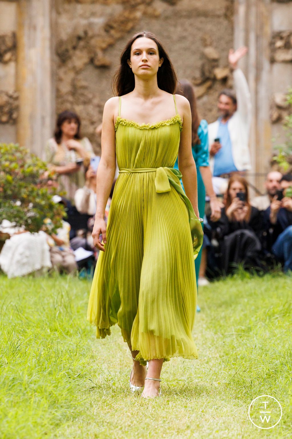 Fashion Week Florence - Pitti Resort 2024 look 3 from the Luisa Beccaria collection 女装