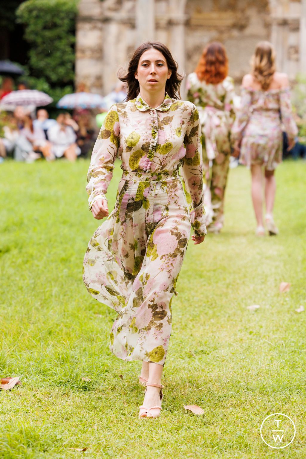 Fashion Week Florence - Pitti Resort 2024 look 23 de la collection Luisa Beccaria womenswear