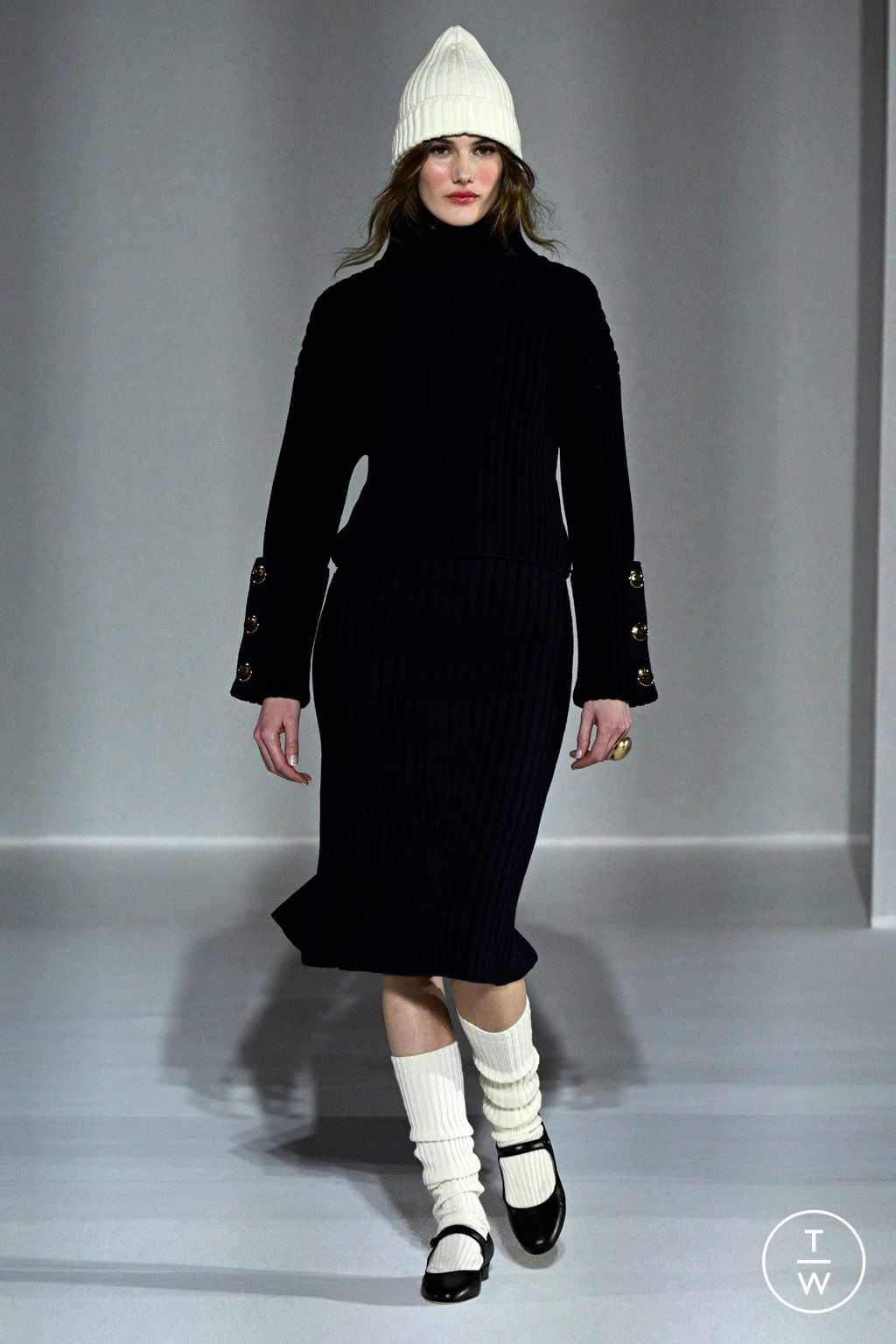 Fashion Week Milan Fall/Winter 2024 look 2 from the Luisa Spagnoli collection womenswear