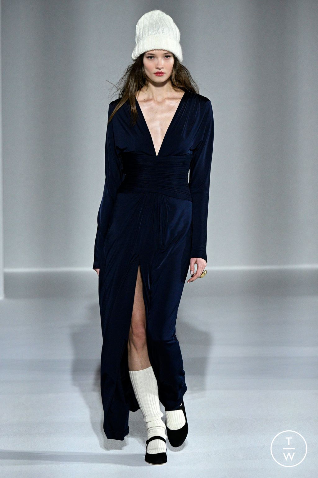 Fashion Week Milan Fall/Winter 2024 look 7 from the Luisa Spagnoli collection womenswear