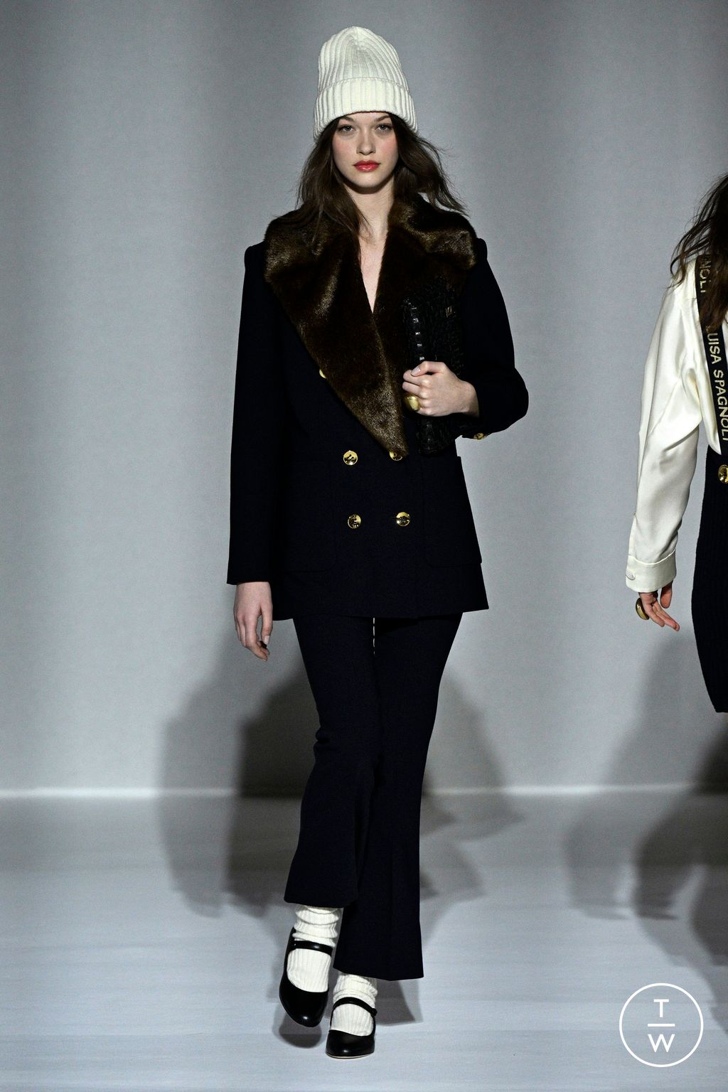 Fashion Week Milan Fall/Winter 2024 look 8 from the Luisa Spagnoli collection womenswear
