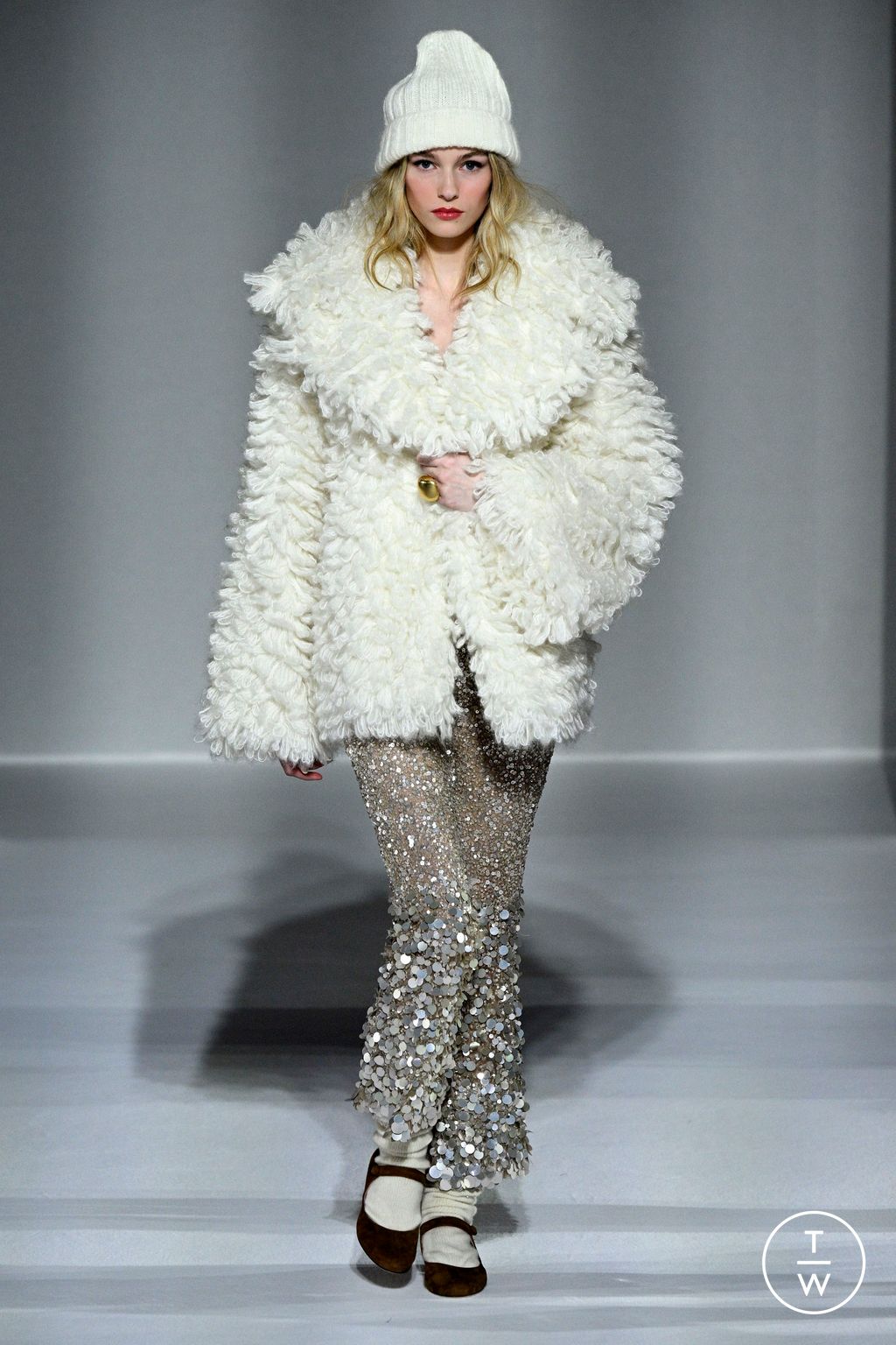 Fashion Week Milan Fall/Winter 2024 look 12 from the Luisa Spagnoli collection womenswear