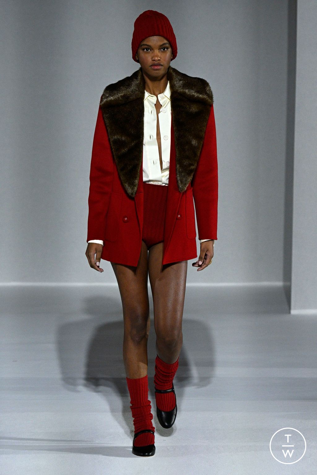 Fashion Week Milan Fall/Winter 2024 look 16 from the Luisa Spagnoli collection womenswear