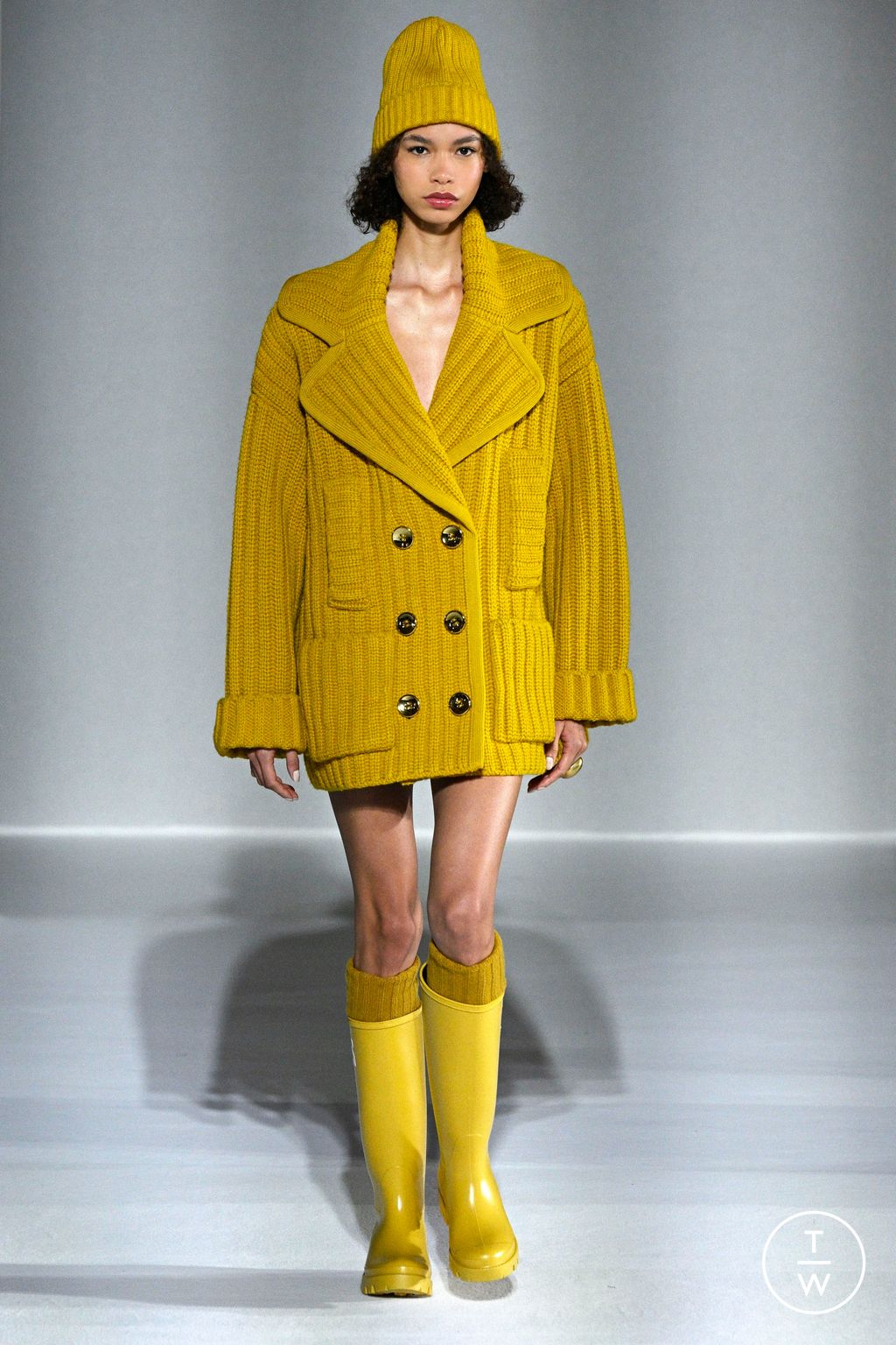 Fashion Week Milan Fall/Winter 2024 look 25 from the Luisa Spagnoli collection womenswear