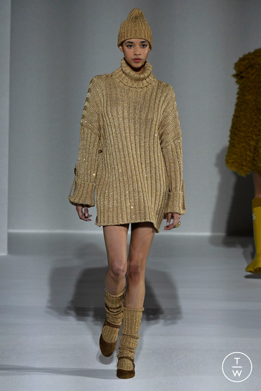 Fashion Week Milan Fall/Winter 2024 look 33 from the Luisa Spagnoli collection womenswear