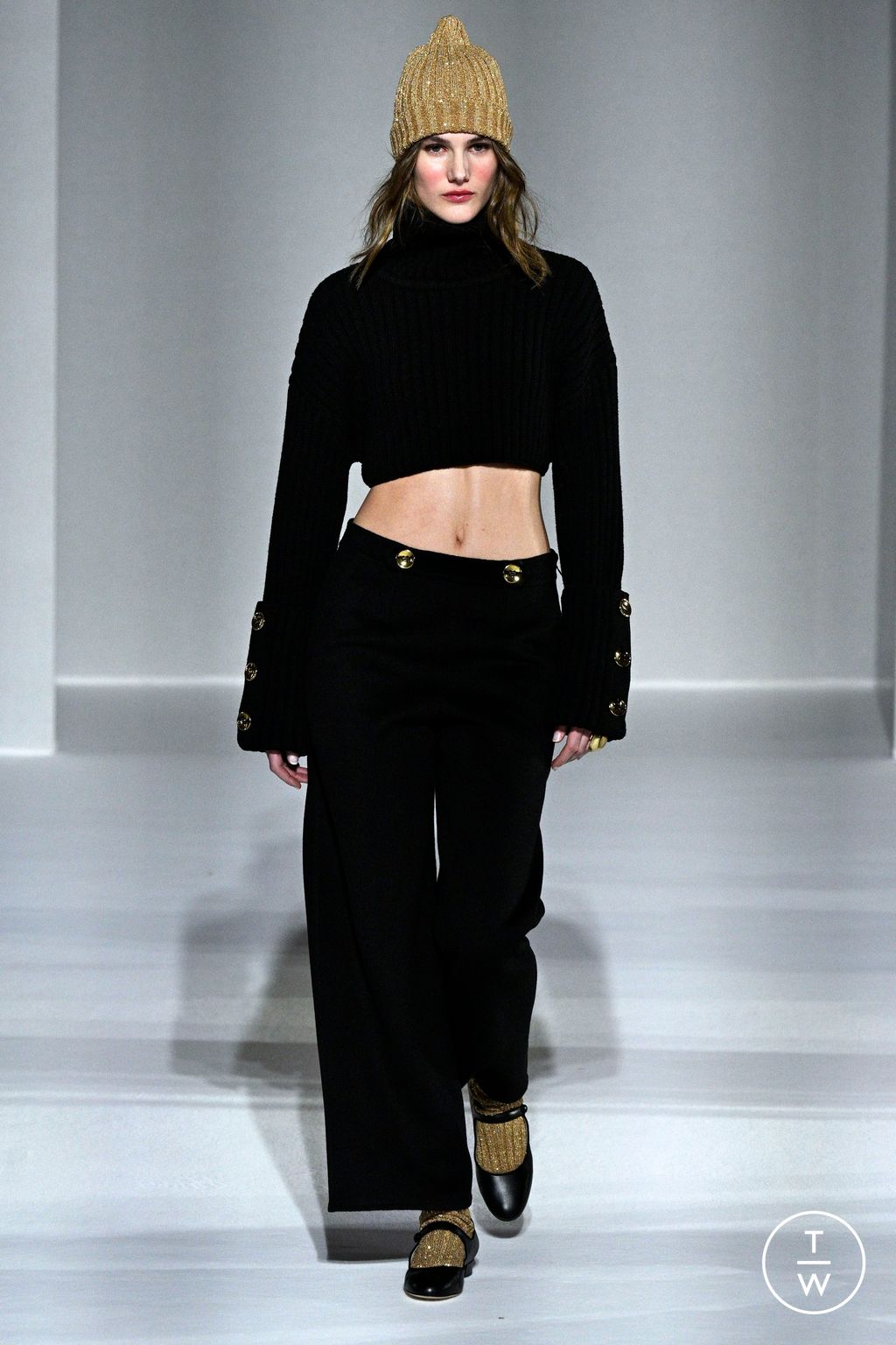 Fashion Week Milan Fall/Winter 2024 look 41 from the Luisa Spagnoli collection womenswear
