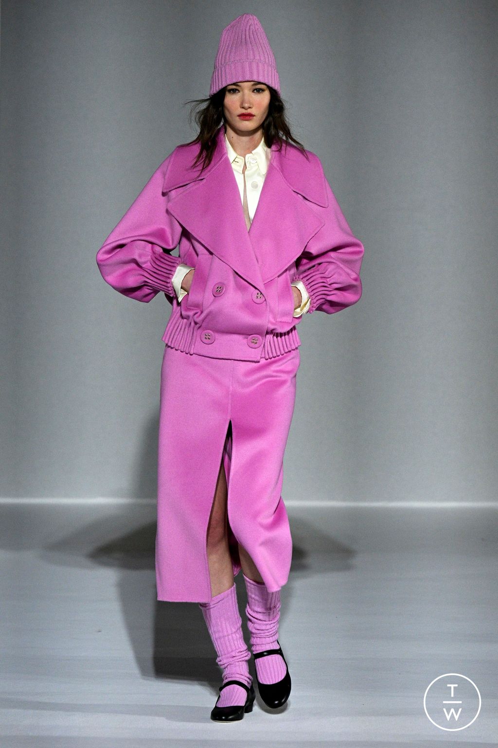 Fashion Week Milan Fall/Winter 2024 look 54 from the Luisa Spagnoli collection womenswear
