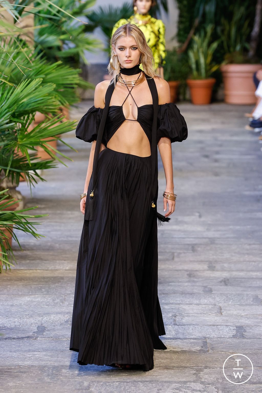 Fashion Week Milan Spring/Summer 2024 look 19 from the Luisa Spagnoli collection womenswear