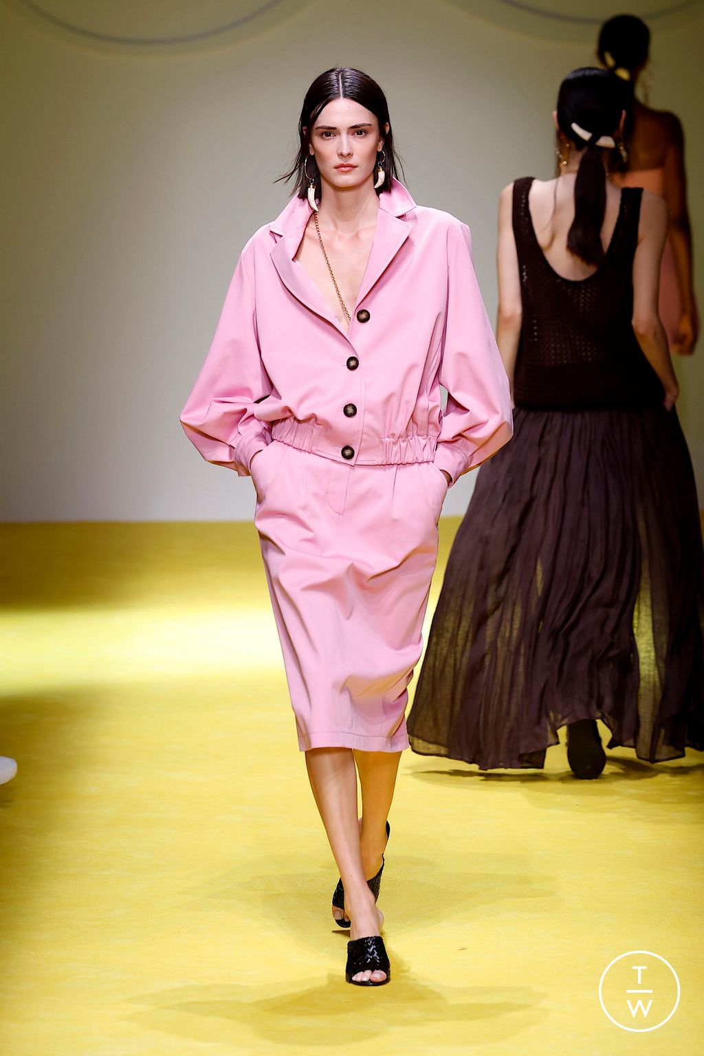 Fashion Week Milan Spring/Summer 2025 look 6 from the Luisa Spagnoli collection womenswear