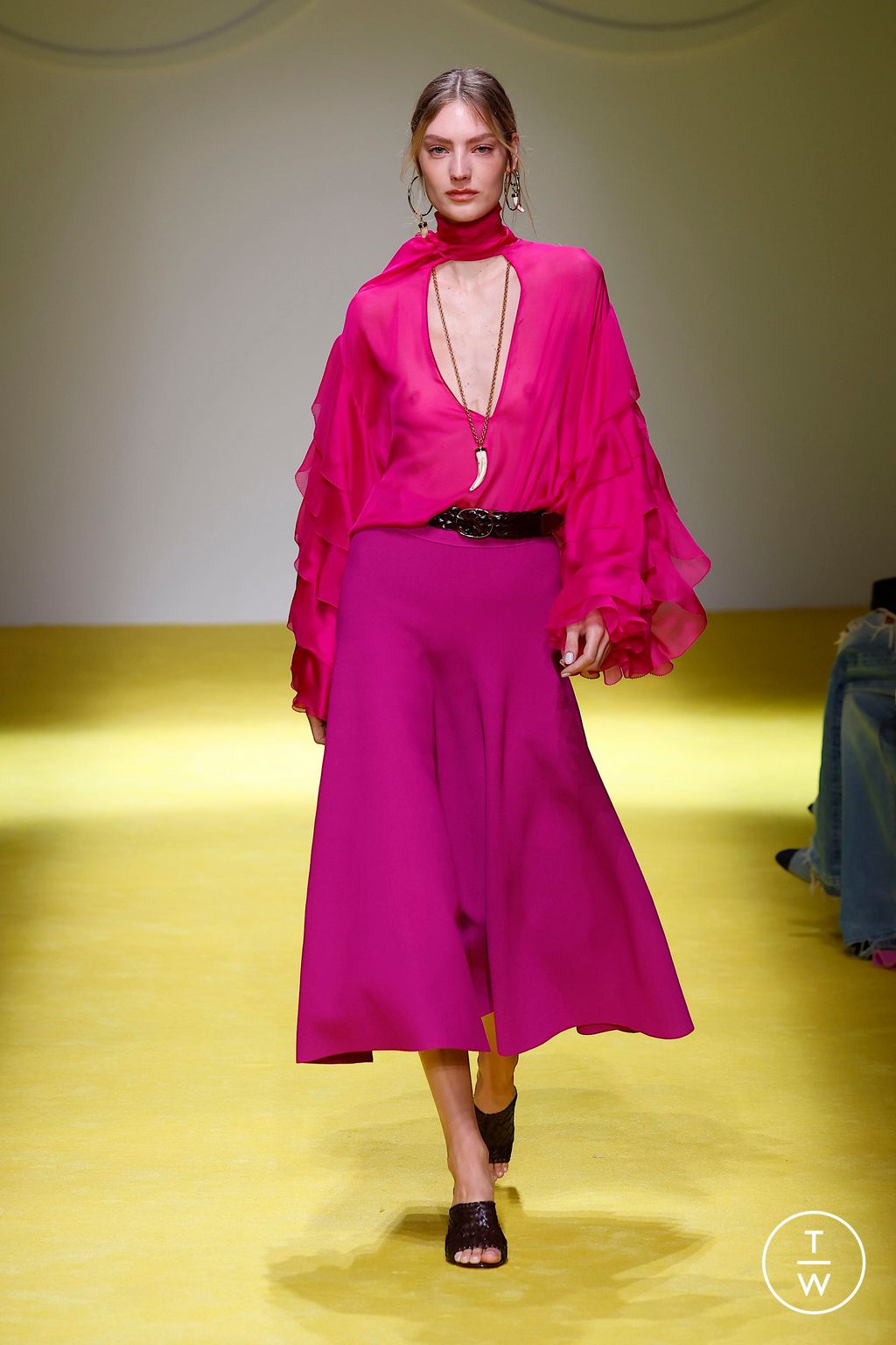 Fashion Week Milan Spring/Summer 2025 look 16 from the Luisa Spagnoli collection womenswear