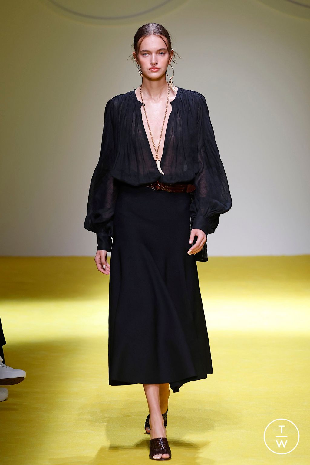 Fashion Week Milan Spring/Summer 2025 look 44 from the Luisa Spagnoli collection womenswear