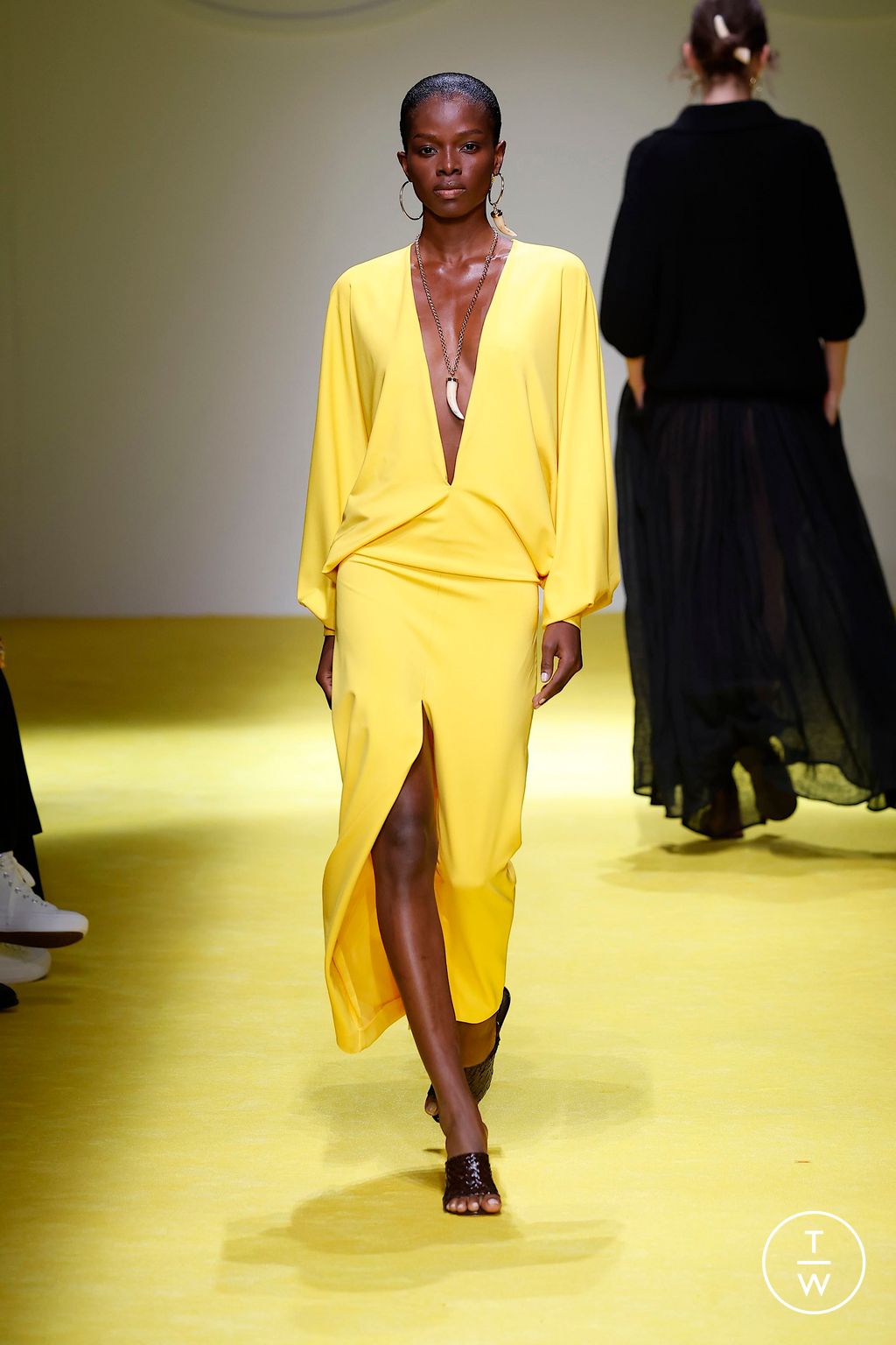 Fashion Week Milan Spring/Summer 2025 look 49 from the Luisa Spagnoli collection womenswear