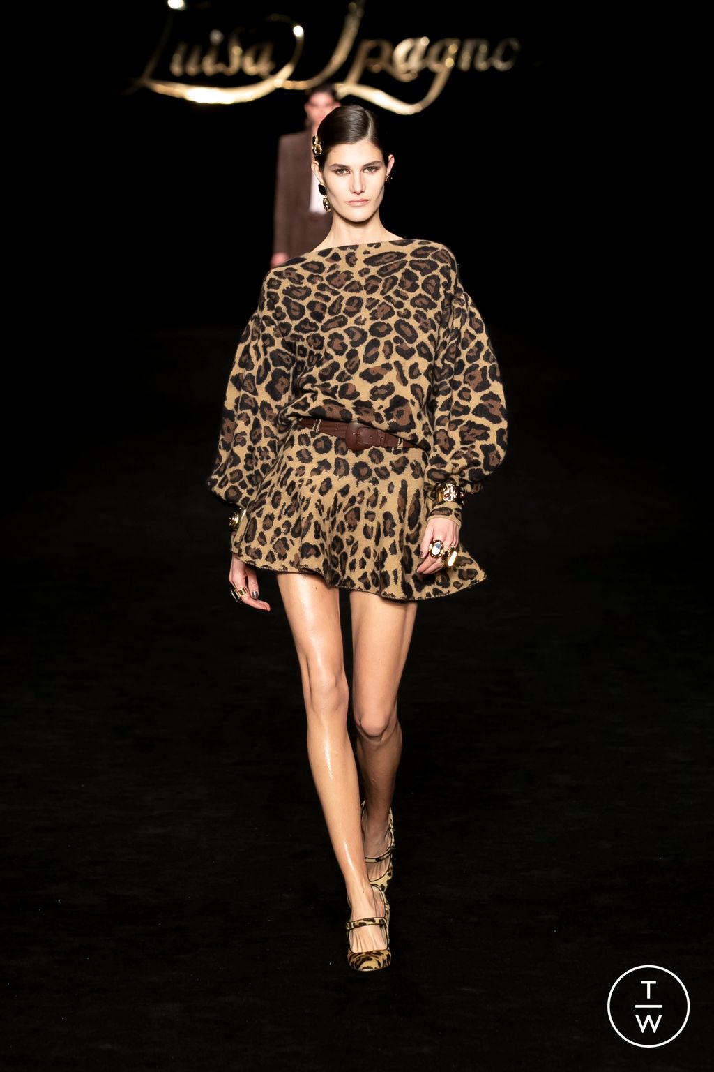 Fashion Week Milan Fall/Winter 2023 look 1 de la collection Luisa Spagnoli womenswear