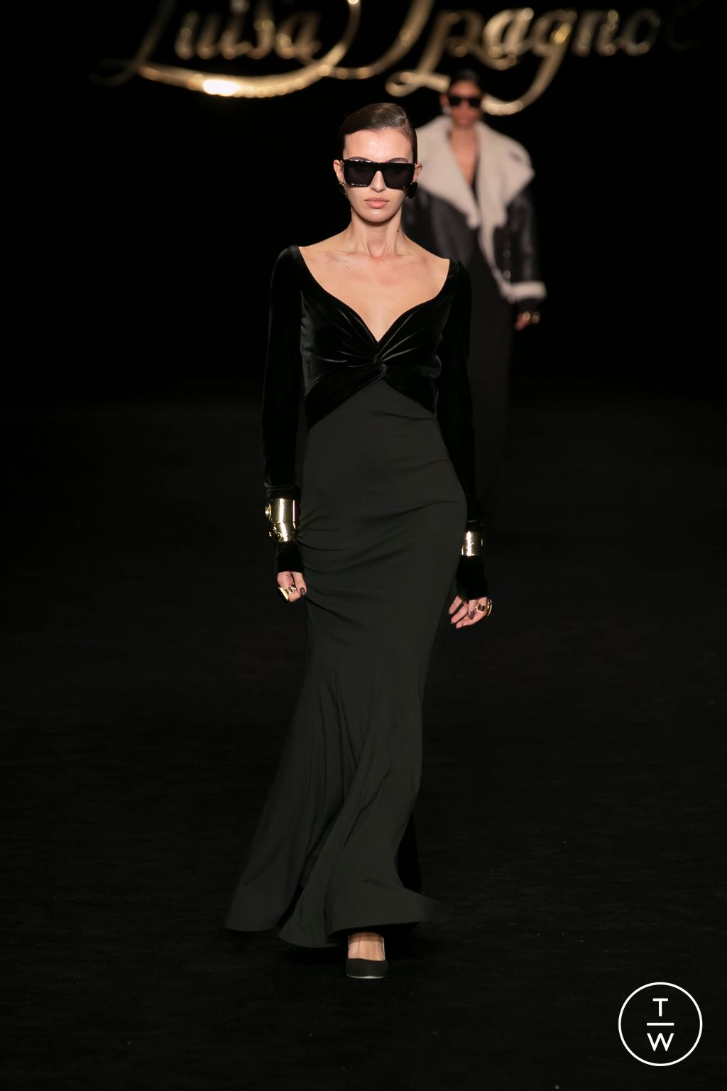 Fashion Week Milan Fall/Winter 2023 look 47 from the Luisa Spagnoli collection womenswear