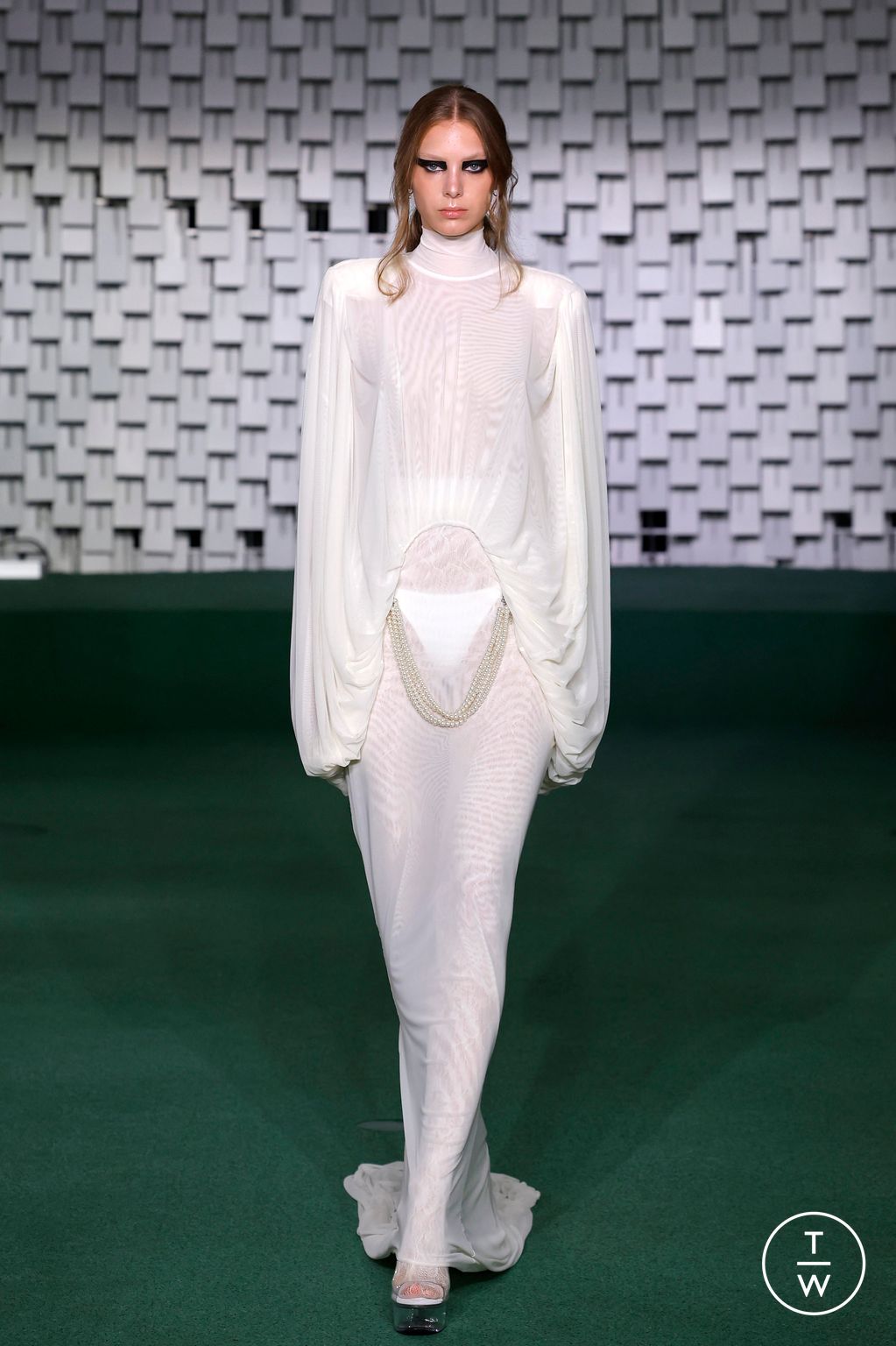 Fashion Week Paris Spring/Summer 2025 look 11 from the Luis de Javier collection womenswear