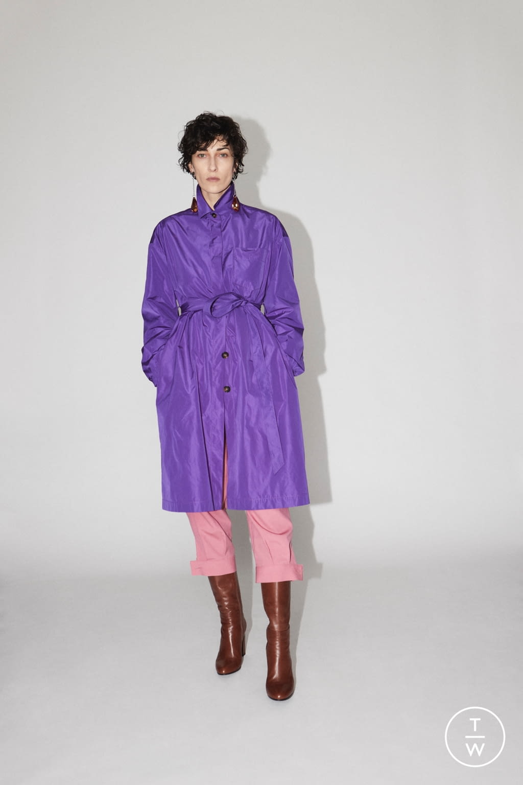 Fashion Week Paris Fall/Winter 2021 look 12 from the Lutz Huelle collection womenswear