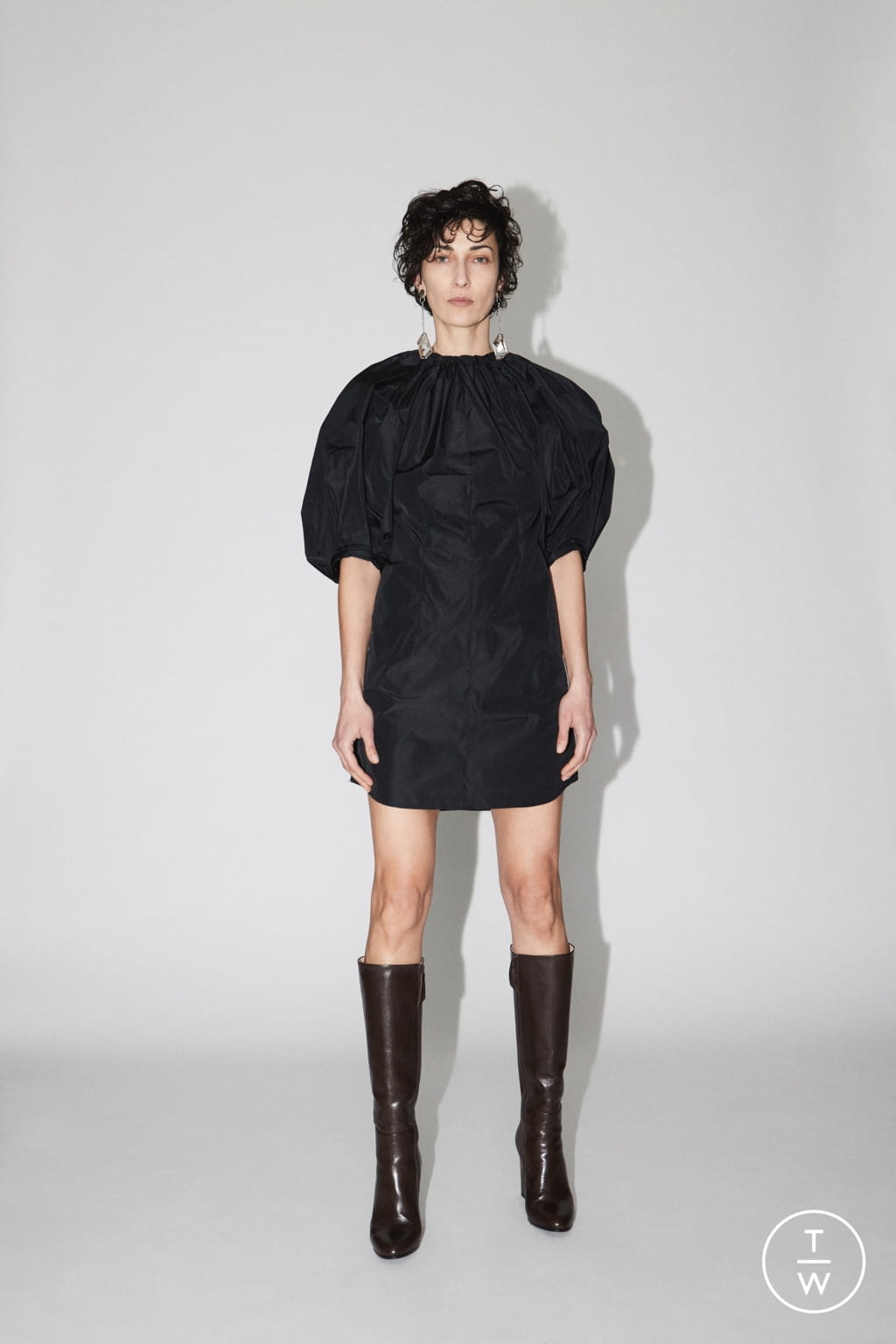 Fashion Week Paris Fall/Winter 2021 look 31 de la collection Lutz Huelle womenswear