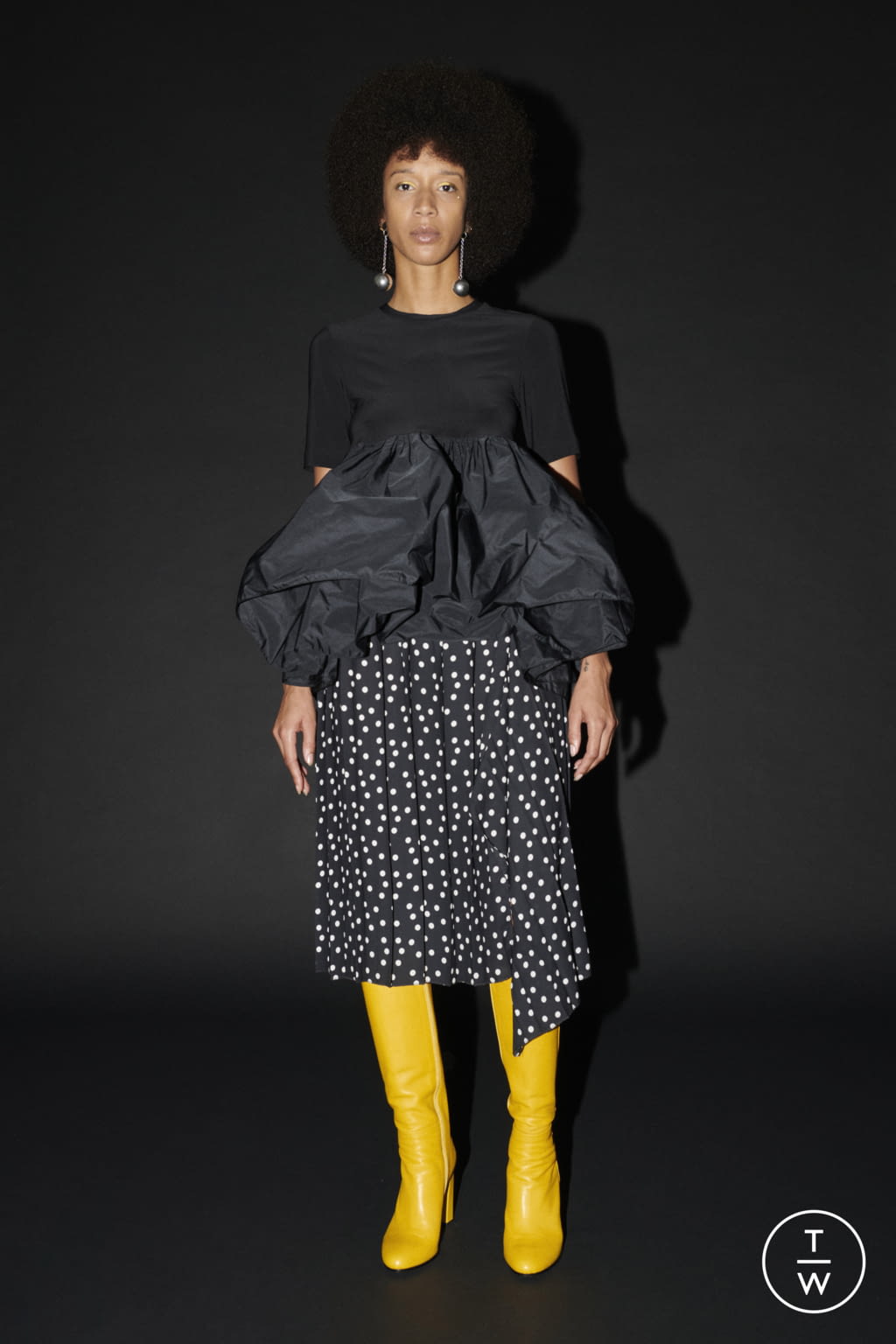 Fashion Week Paris Spring/Summer 2022 look 42 de la collection Lutz Huelle womenswear