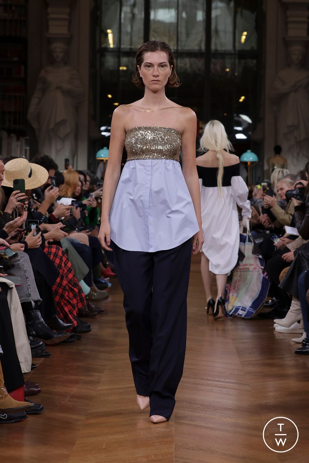 Fashion Week Paris Spring/Summer 2025 look 12 from the Lutz Huelle collection womenswear